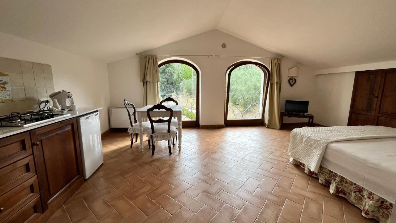Il Borgo Di San Michele Villa Papigno ภายนอก รูปภาพ